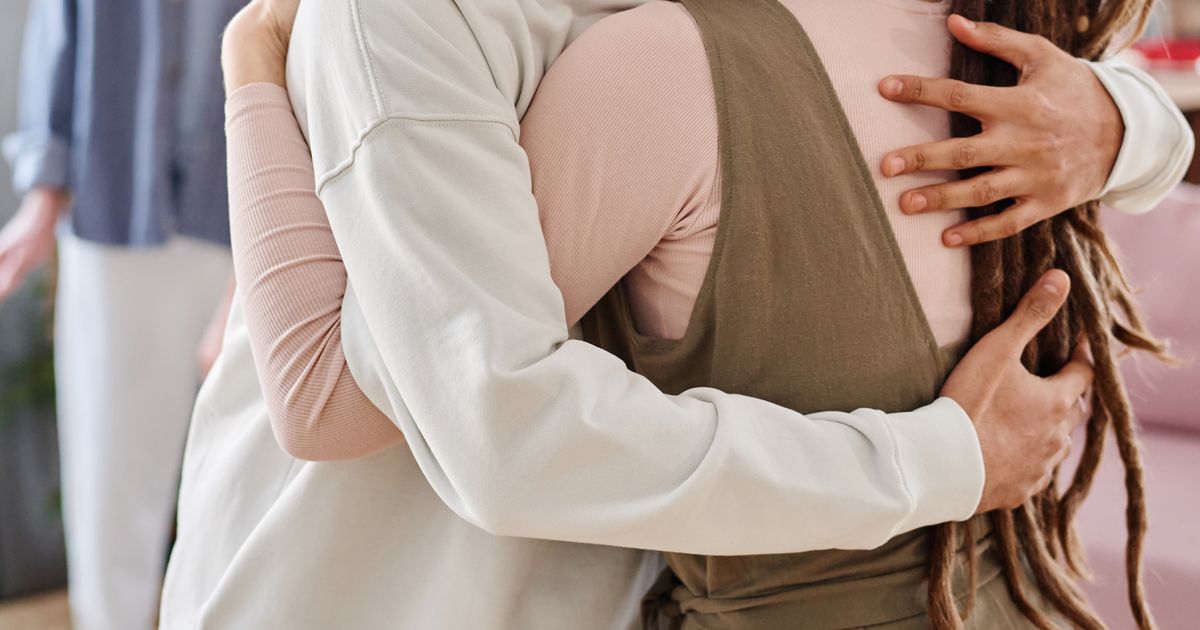 Couples Are Reclaiming Their Own Corners of Life And It’s Not About Sleeping Apart