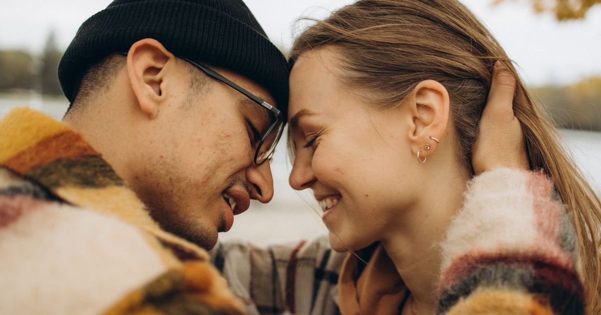 5 Everyday Things Men Can Do to Make Their Partner Feel More Loved and Secure
