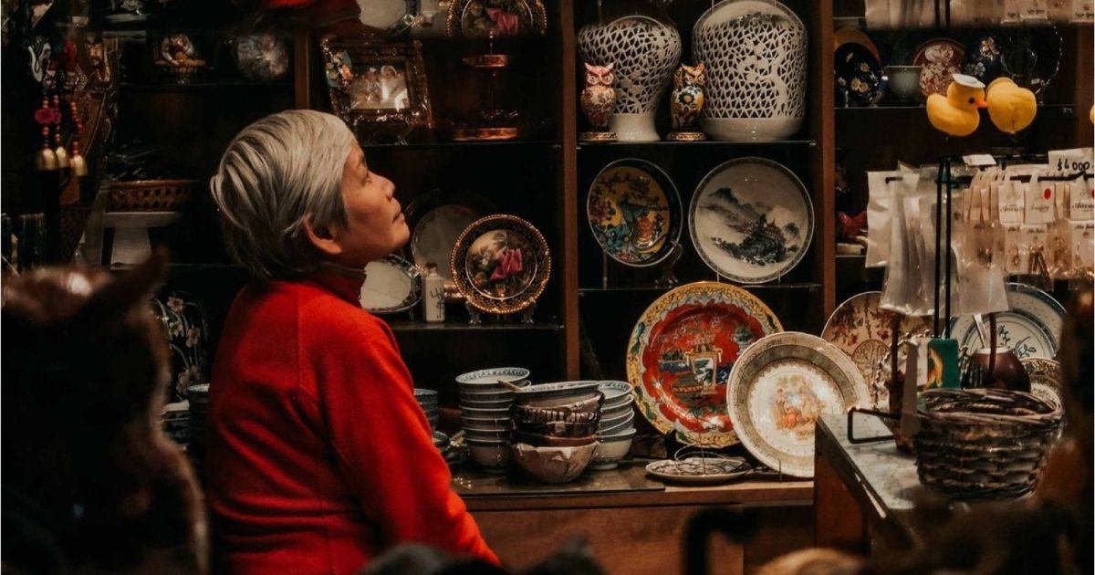 Boomers, Stop Hoarding the China. Millennials Don’t Want It as an Inheritance