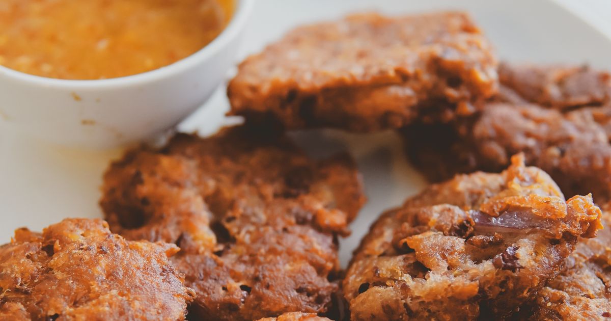 Apple Fritters Are Back, and Your Kitchen Is About to Smell Like Fall’s Best Bakery