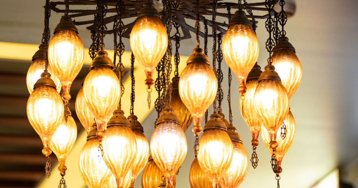 5 Living Room Lighting Ideas to Keep Out of Your Bedroom