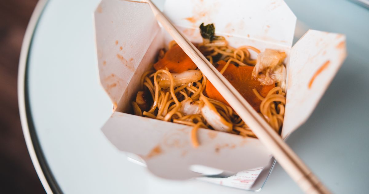 Why More Americans Are Swapping Takeout Runs for Homemade Midday Meals