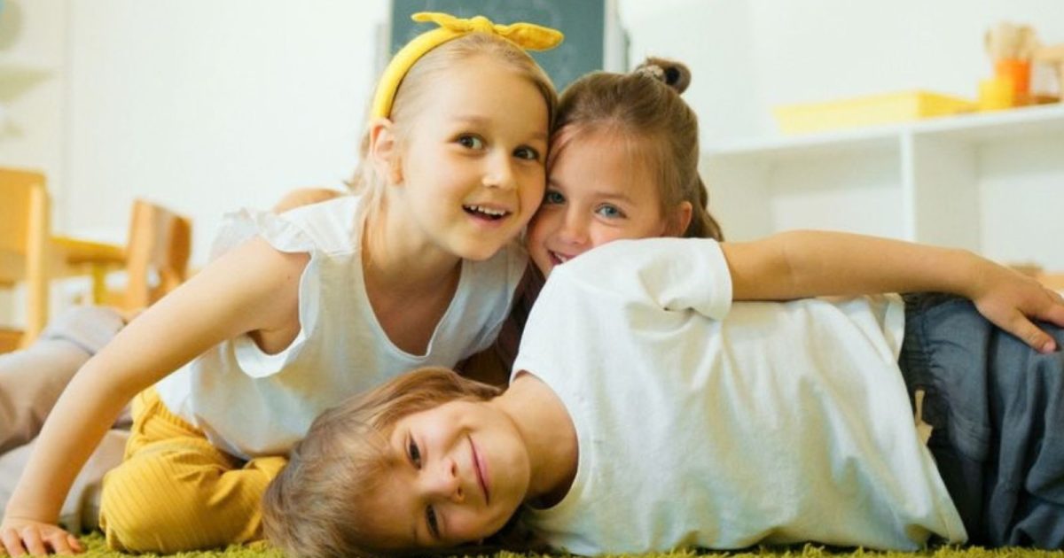 Firstborn, Middle or Youngest? What a Large Study Found About Birth Order and Personality