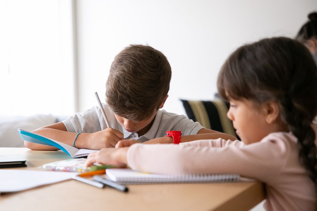 kids write