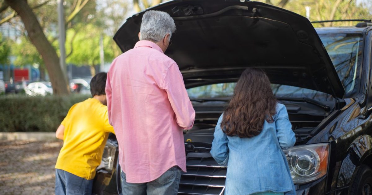 8 Things Boomers Did on Family Road Trips That Families Rarely Do Now