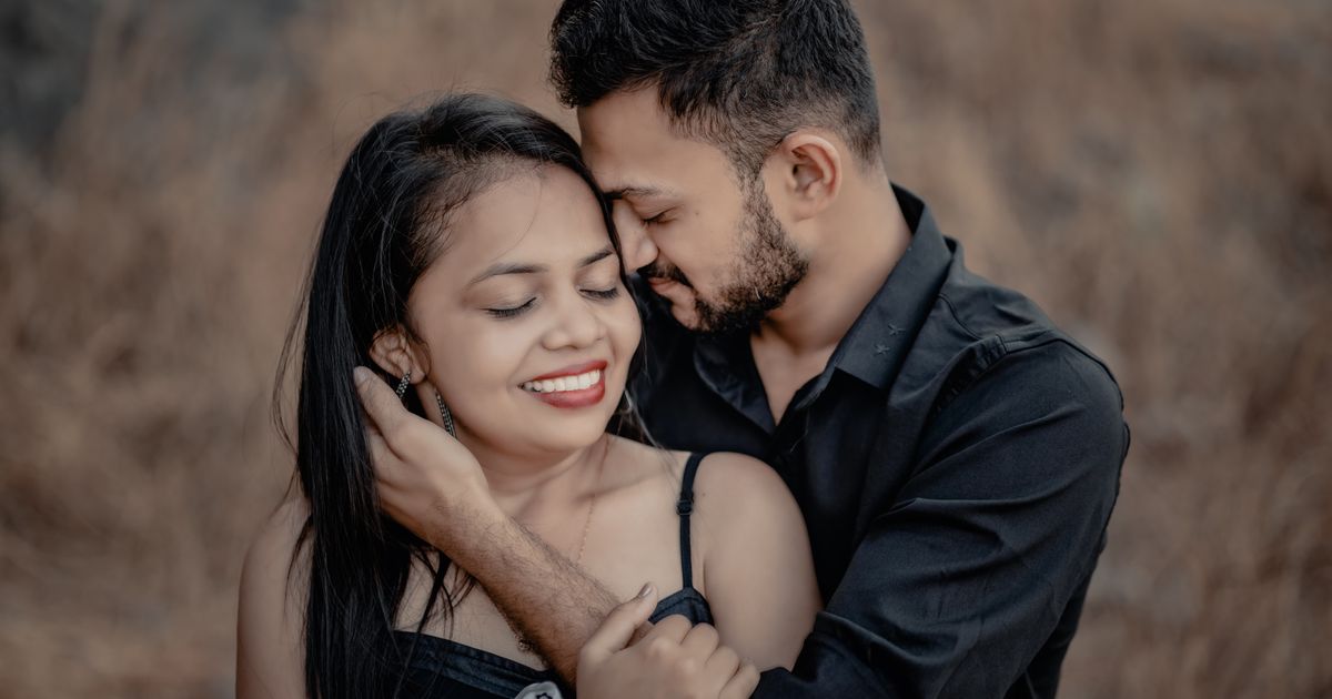 If Your Husband Still Reaches for Your Hand After All These Years, These 8 Things Are Probably True