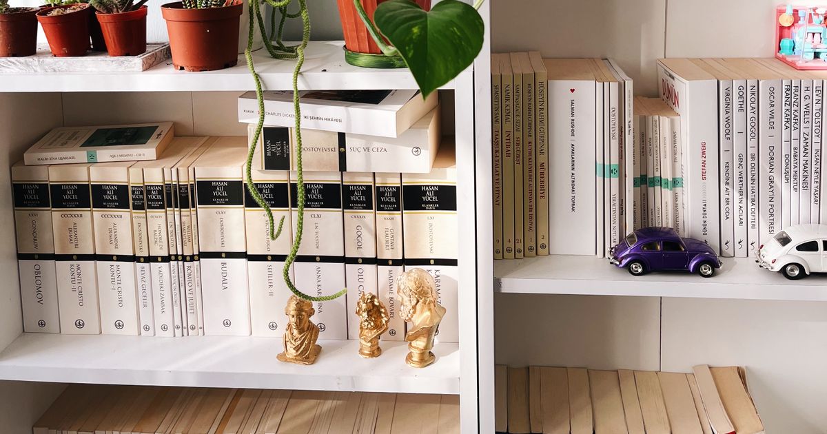 9 Small Home Changes That Can Make Your Space Feel More Peaceful 