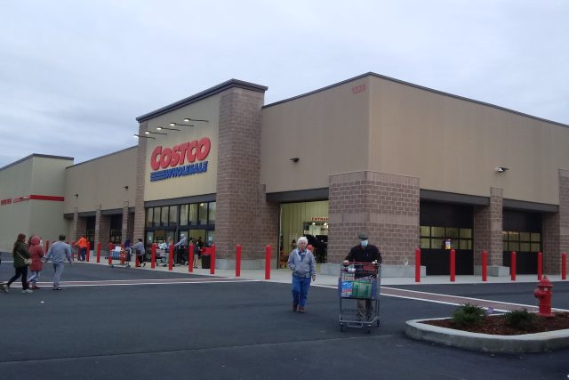 Costco’s Holiday Savings begin Oct. 30, and its warehouses close Thursday, Nov. 26, for Thanksgiving