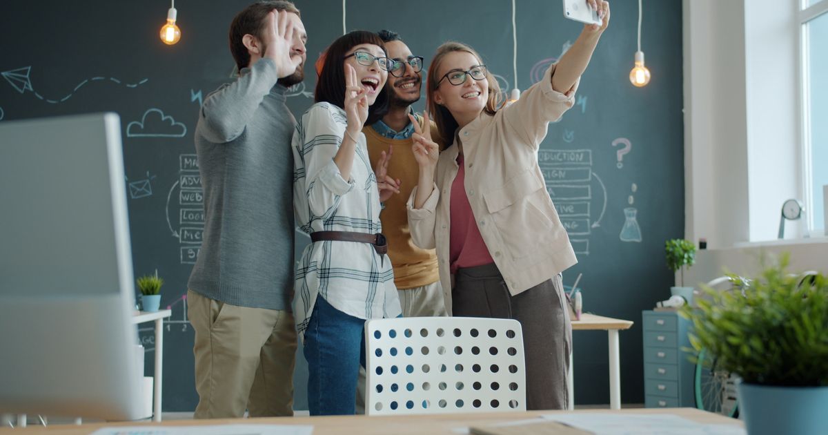 Gen Z Can’t Land Jobs: 14 Harsh Reasons Gen Z Job Seekers Keep Getting Rejected by Employers