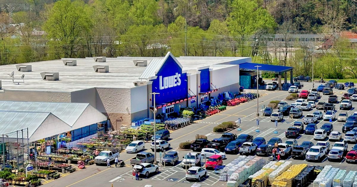 Lowe’s starts holiday savings Oct. 29, four weeks before Black Friday, and keeps stores closed on Thanksgiving and Christmas