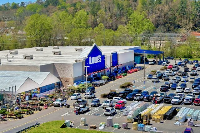 Lowe’s starts holiday savings Oct. 29, four weeks before Black Friday, and keeps stores closed on Thanksgiving and Christmas